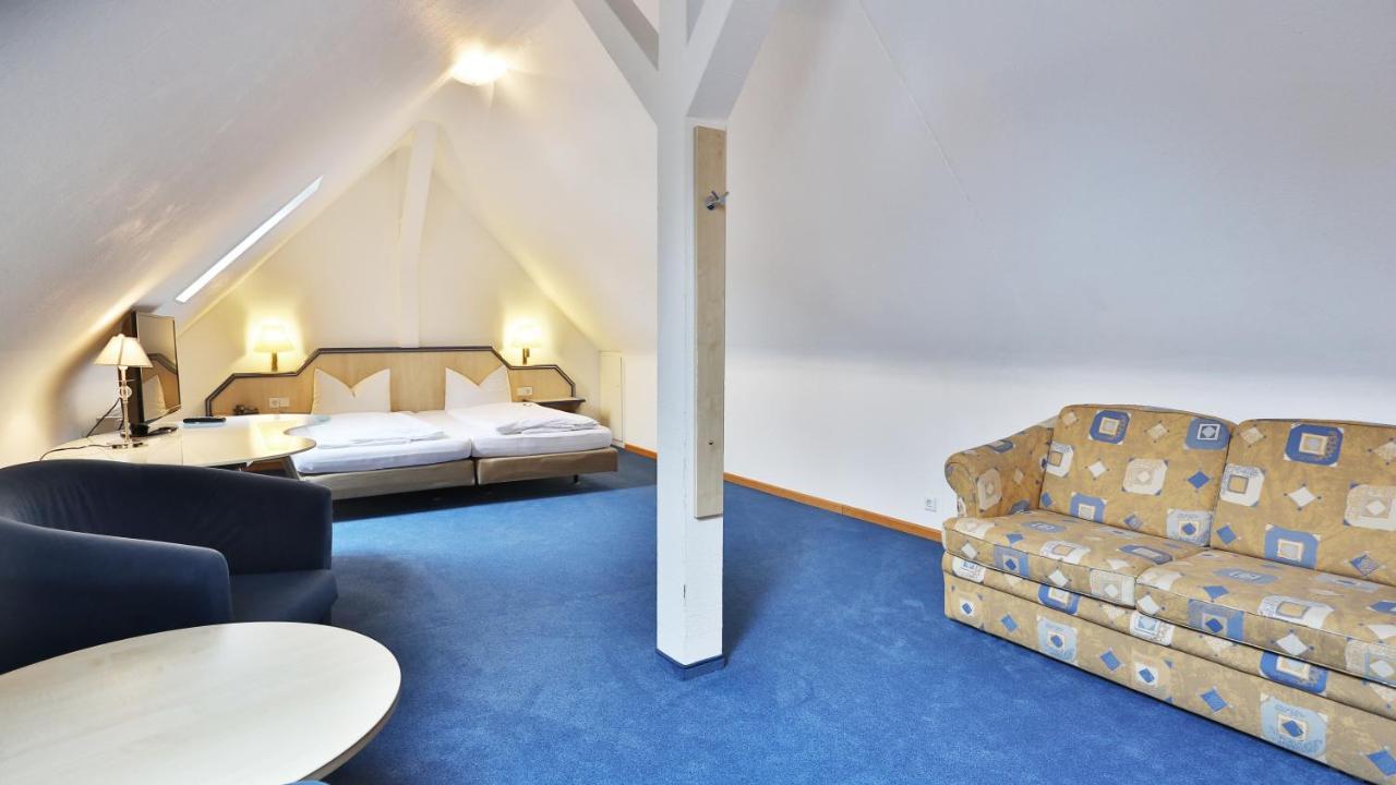 Altstadt Hotel ไฮเดลเบิร์ก ภายนอก รูปภาพ