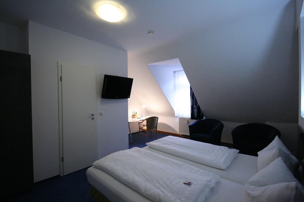 Altstadt Hotel ไฮเดลเบิร์ก ภายนอก รูปภาพ