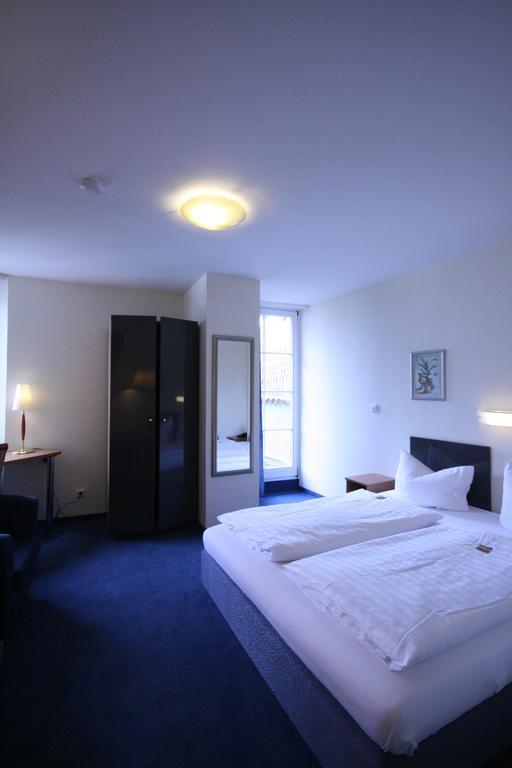 Altstadt Hotel ไฮเดลเบิร์ก ภายนอก รูปภาพ