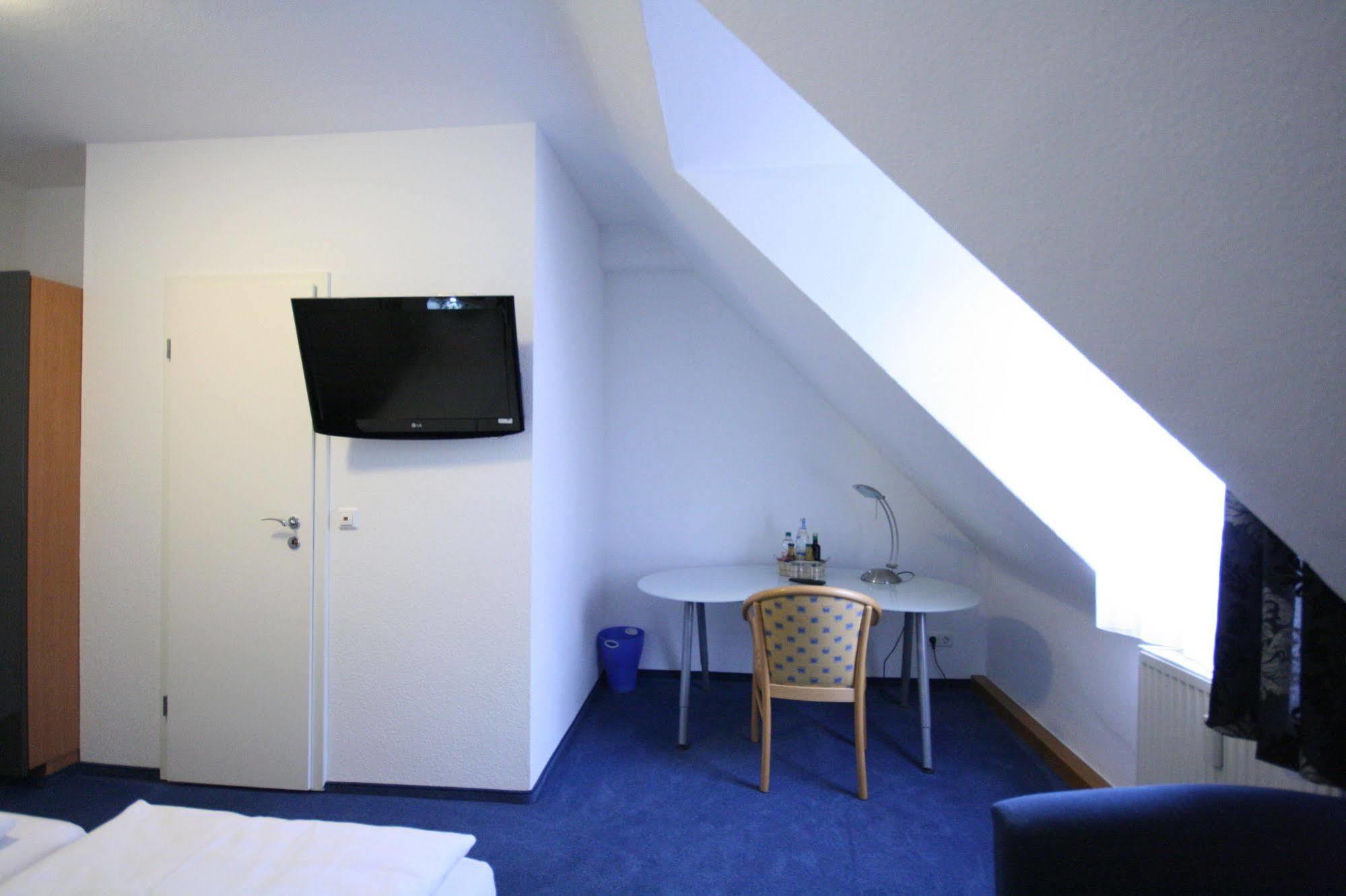 Altstadt Hotel ไฮเดลเบิร์ก ภายนอก รูปภาพ