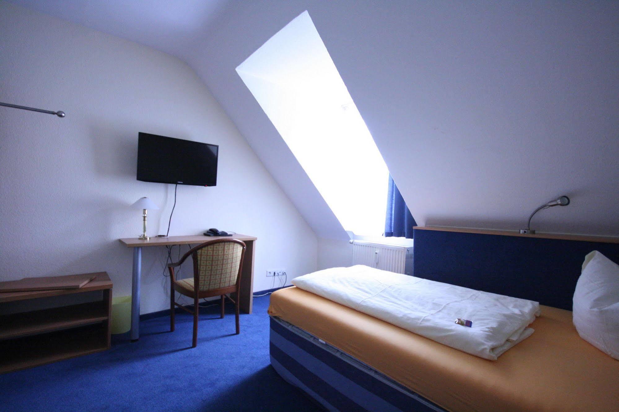Altstadt Hotel ไฮเดลเบิร์ก ภายนอก รูปภาพ